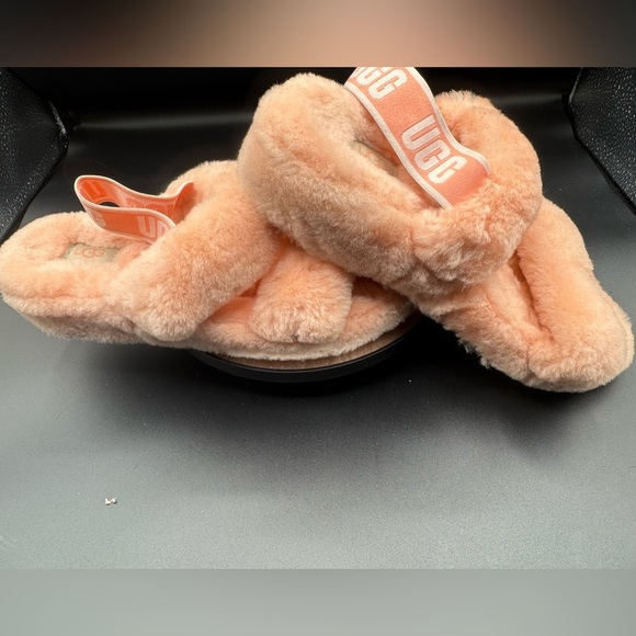 UGG Soft Coral Fluffy Slippers - Picture 2 of 12